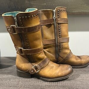 Corral Tan Leather Moto Boots with Stud Accents